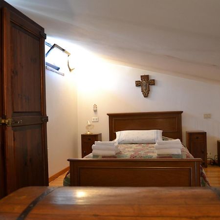 Osteria Carnivora Guest House กาโยเล อิน เคียนติ ห้อง รูปภาพ