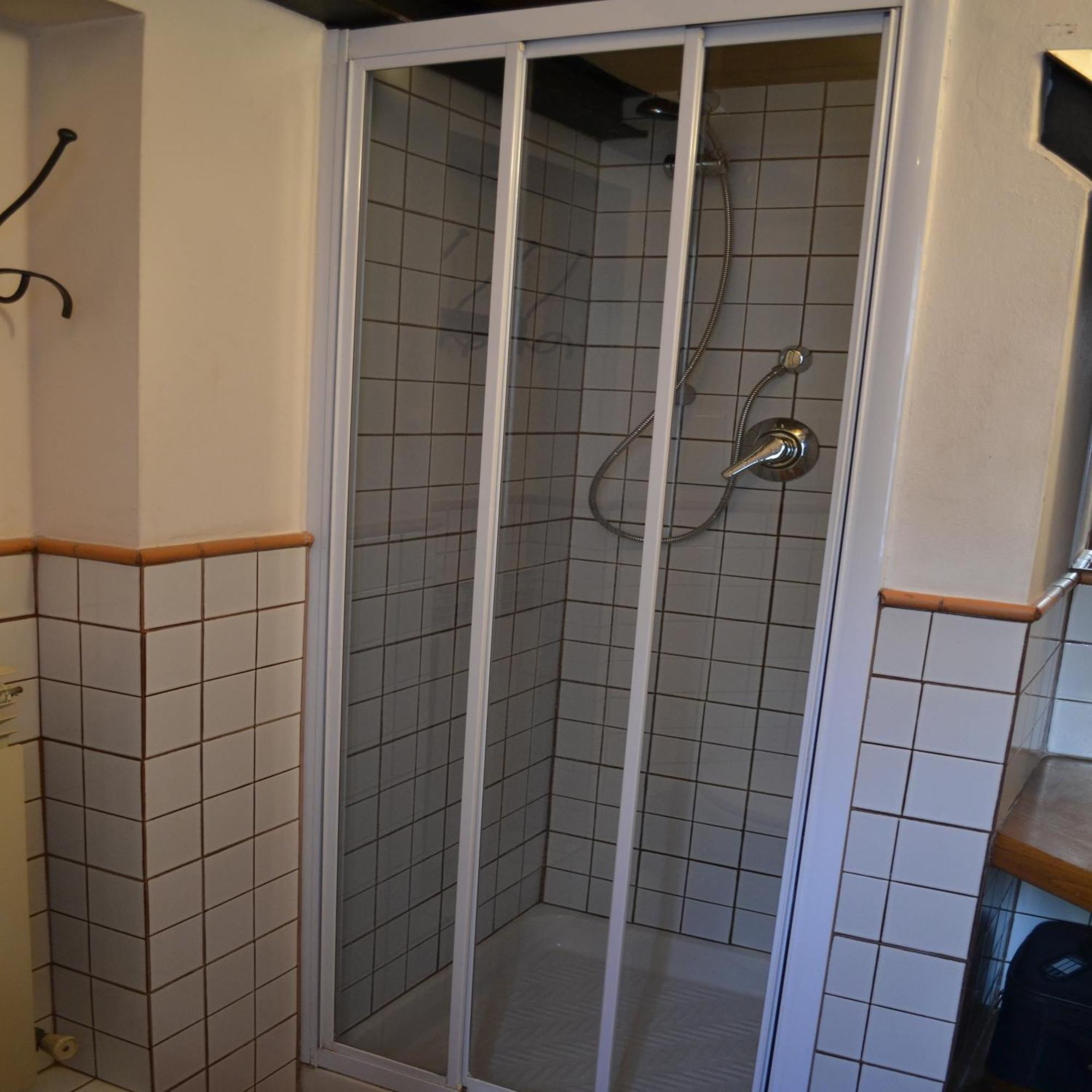 Osteria Carnivora Guest House กาโยเล อิน เคียนติ ห้อง รูปภาพ