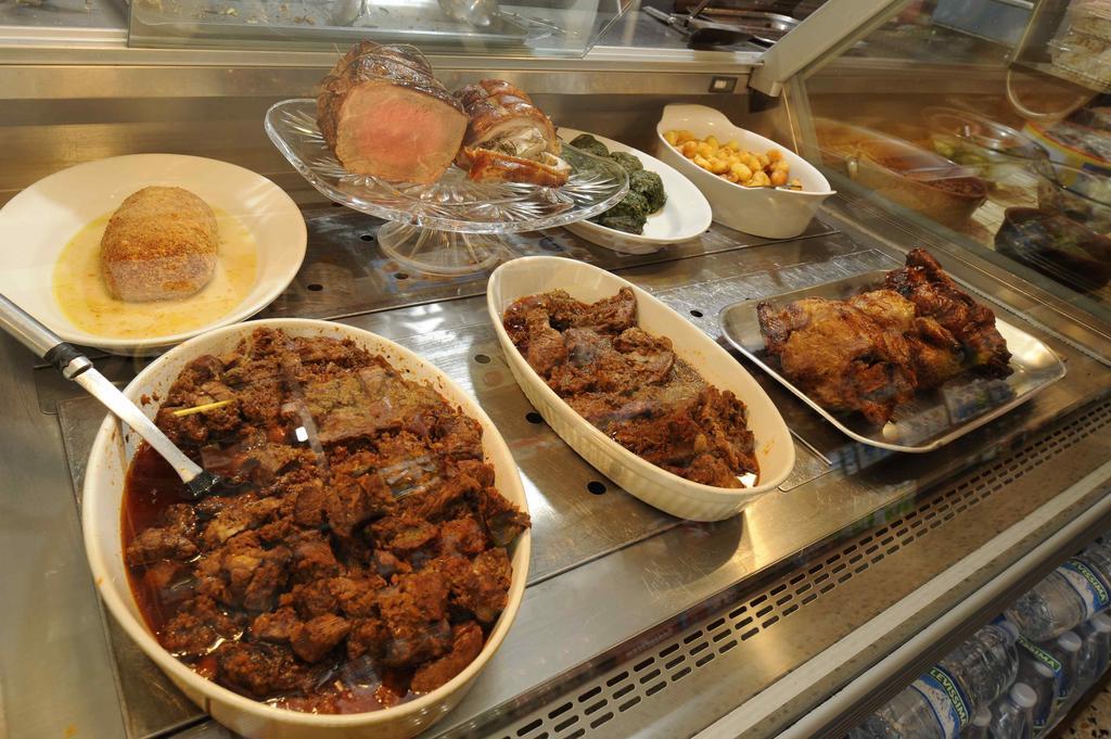 Osteria Carnivora Guest House กาโยเล อิน เคียนติ ภายนอก รูปภาพ